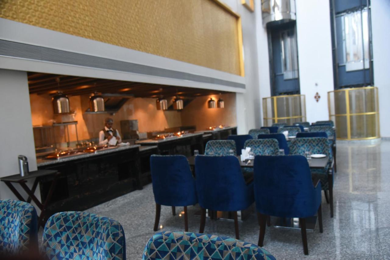 hotel Accord Premier Raigarh Exterior foto